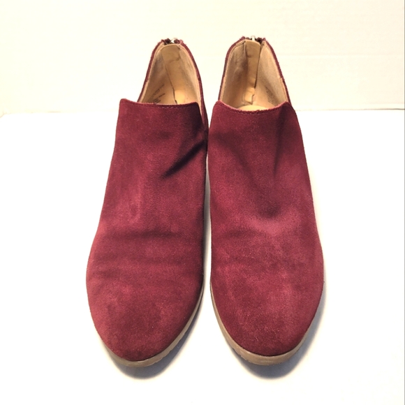 KENNETH COLE REACTION Side Skip Wine Ankle Boots - Picture 2 of 7